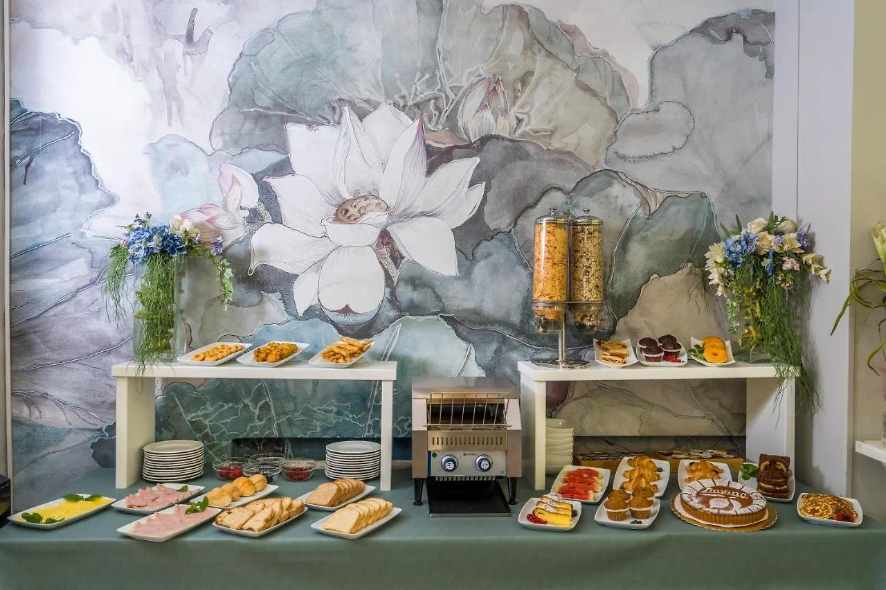 Hotel Ariston & Spa Montecatini Terme 4*,